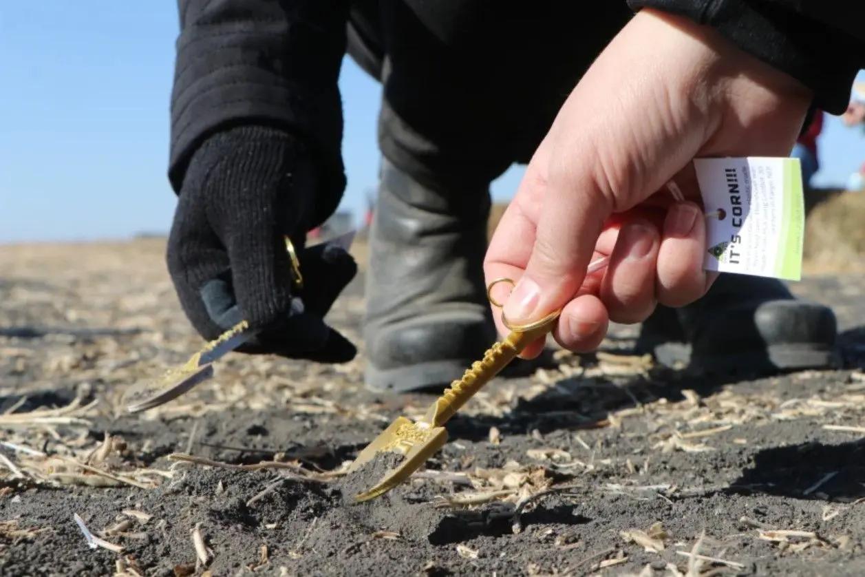 breaking ground with tiny 3D printed shovels